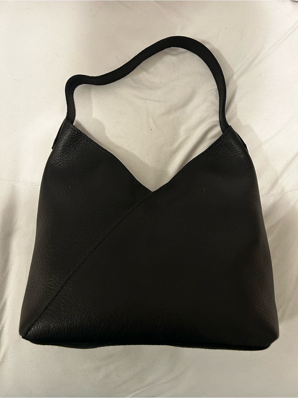 New Portland Leather Large Naomi Pebbled Black Leather Shoulder Bag - Picture 5 of 6